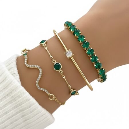 The Emerald Queen - 4-Piece Vintage Green Crystal Bracelet Stack