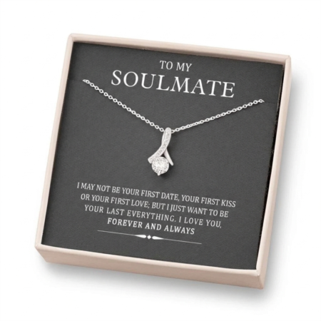 The Timeless Grace Pendant